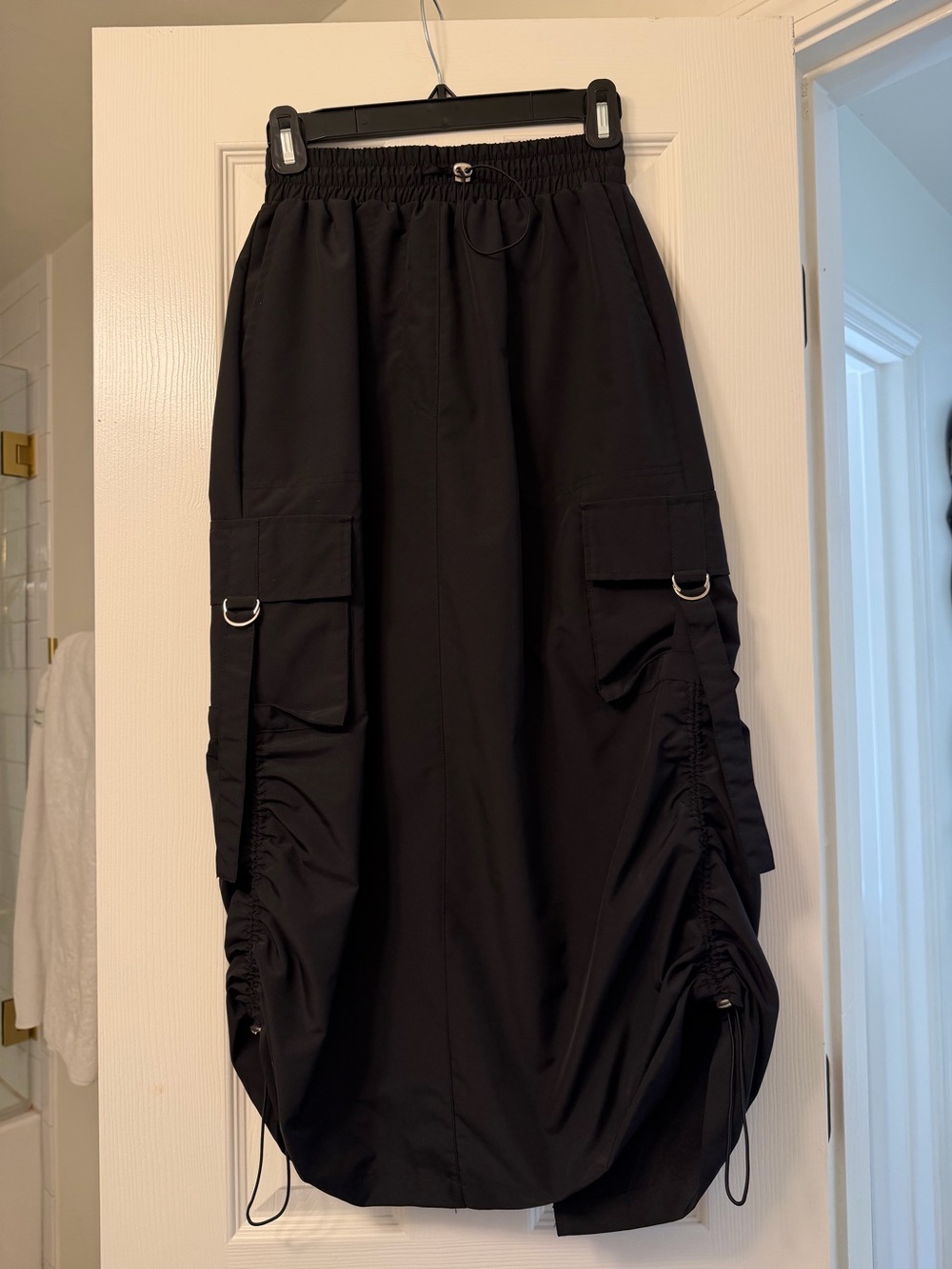 Sunday Up Cargo Skirt in Black